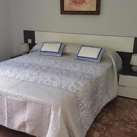 Sauces Parking Gratis Climatizado Apartment Jaen Luaran gambar